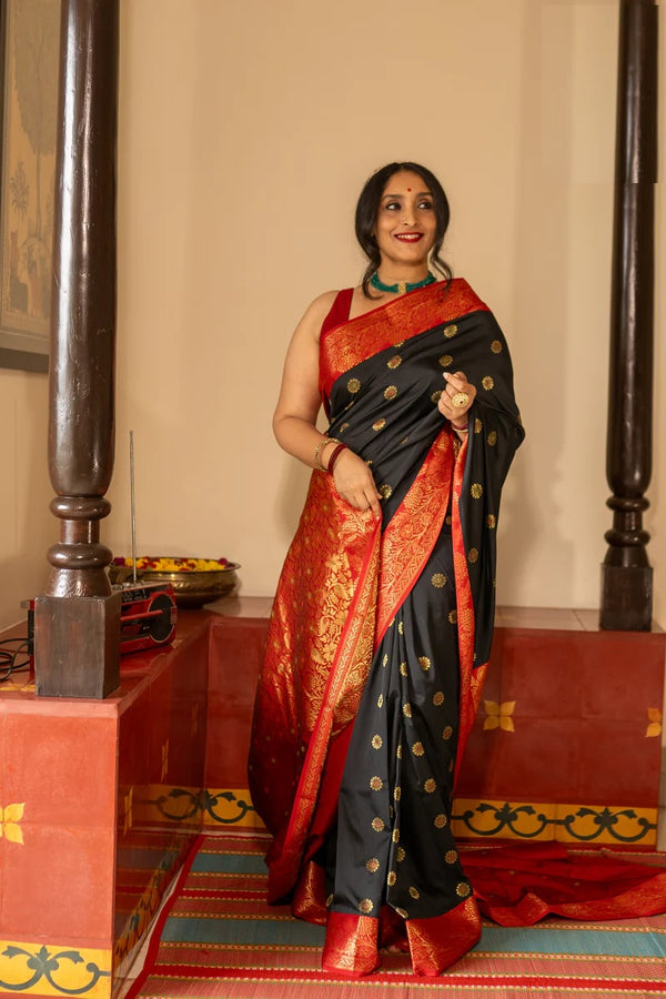 THE BANARASI SAREE IS MADE UP OF SILK THREADS WOVEN USING INTRICATE TECHNIQUES. SAREES WITH HEAVY BROCADE WORK AND GOLD   ZARI WORK ARE ITS MOST STRIKING FEATURES